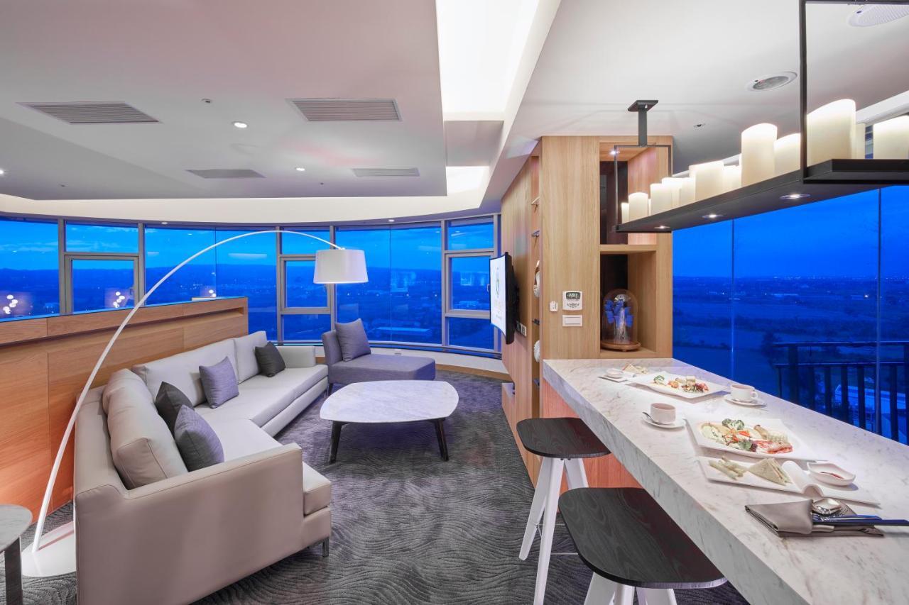 Grand Bay Resort Hotel Heng-ch'un Esterno foto The Sky Bar