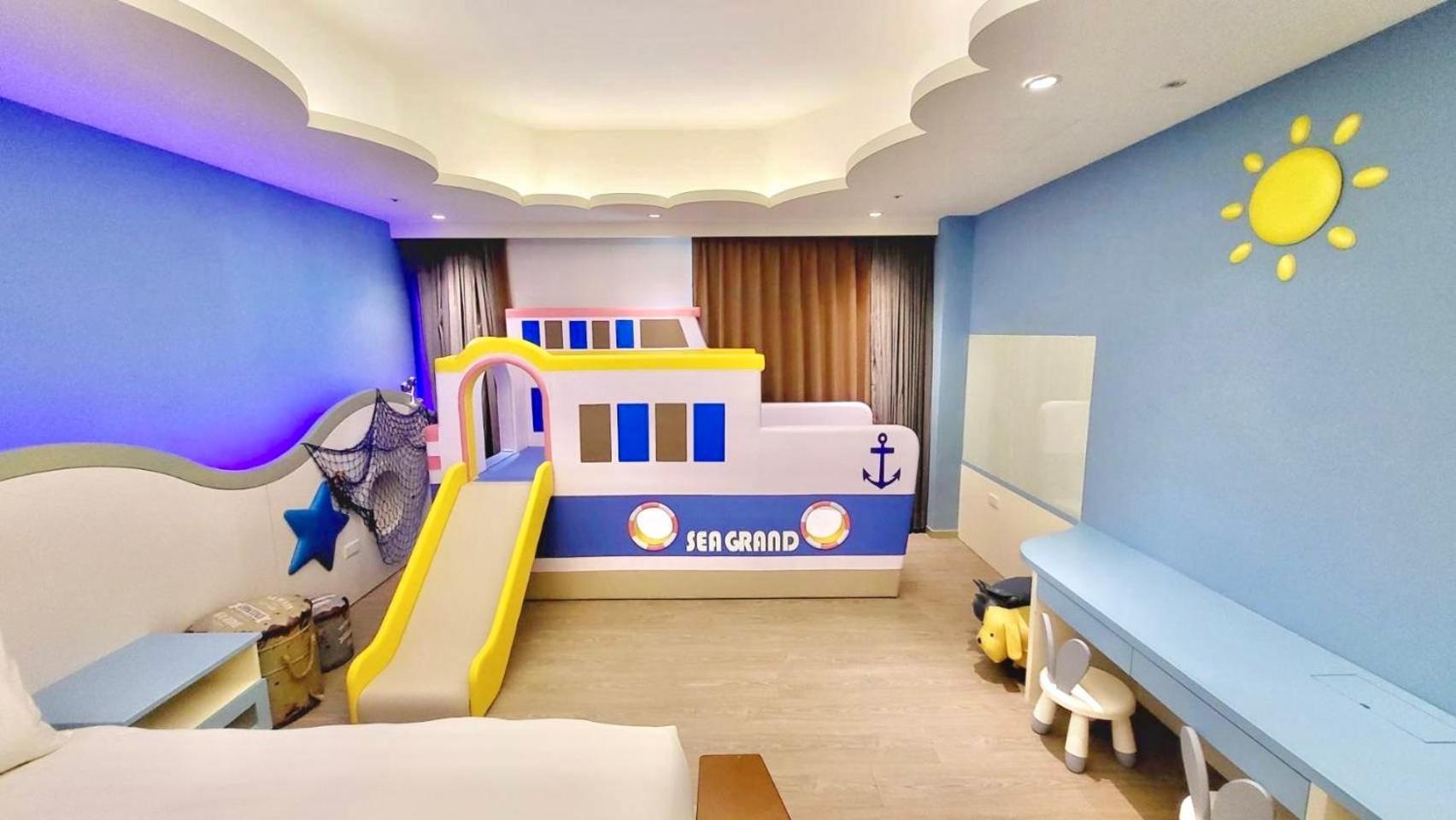 Grand Bay Resort Hotel Heng-ch'un Esterno foto Sea Grand