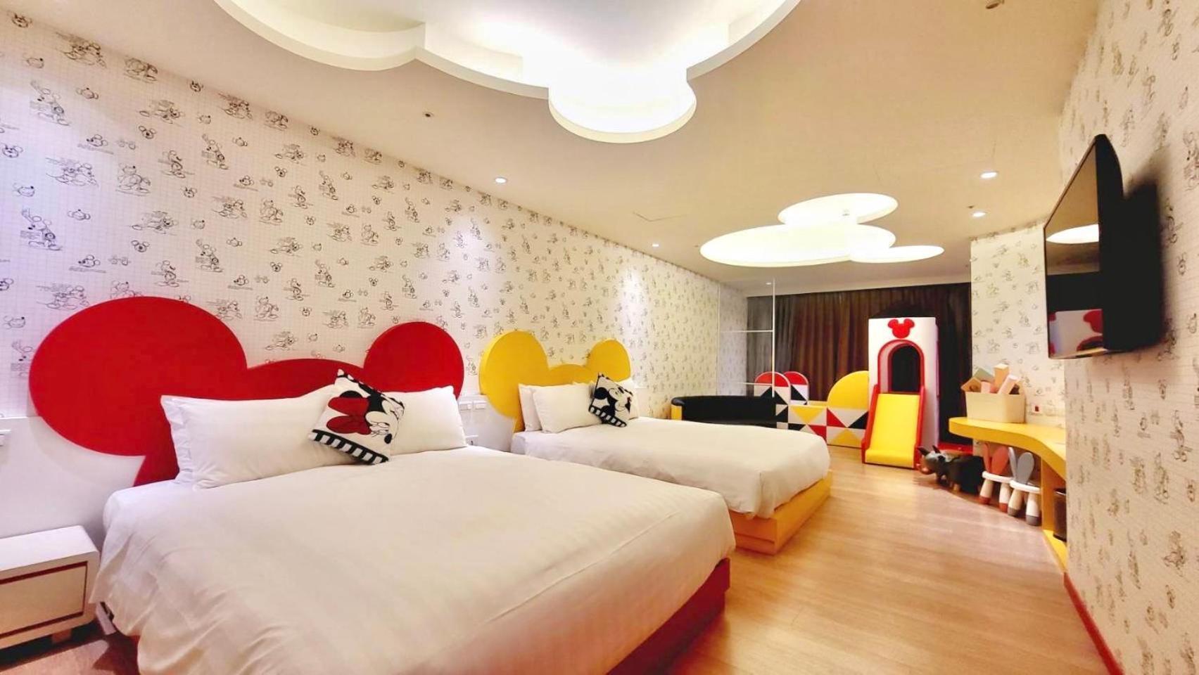 Grand Bay Resort Hotel Heng-ch'un Esterno foto Hello Kitty themed hotel room