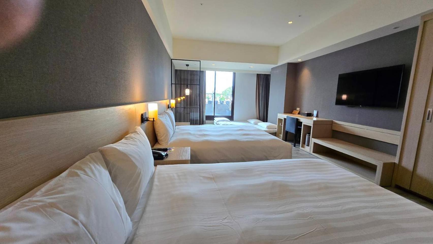 Grand Bay Resort Hotel Heng-ch'un Esterno foto Deluxe room