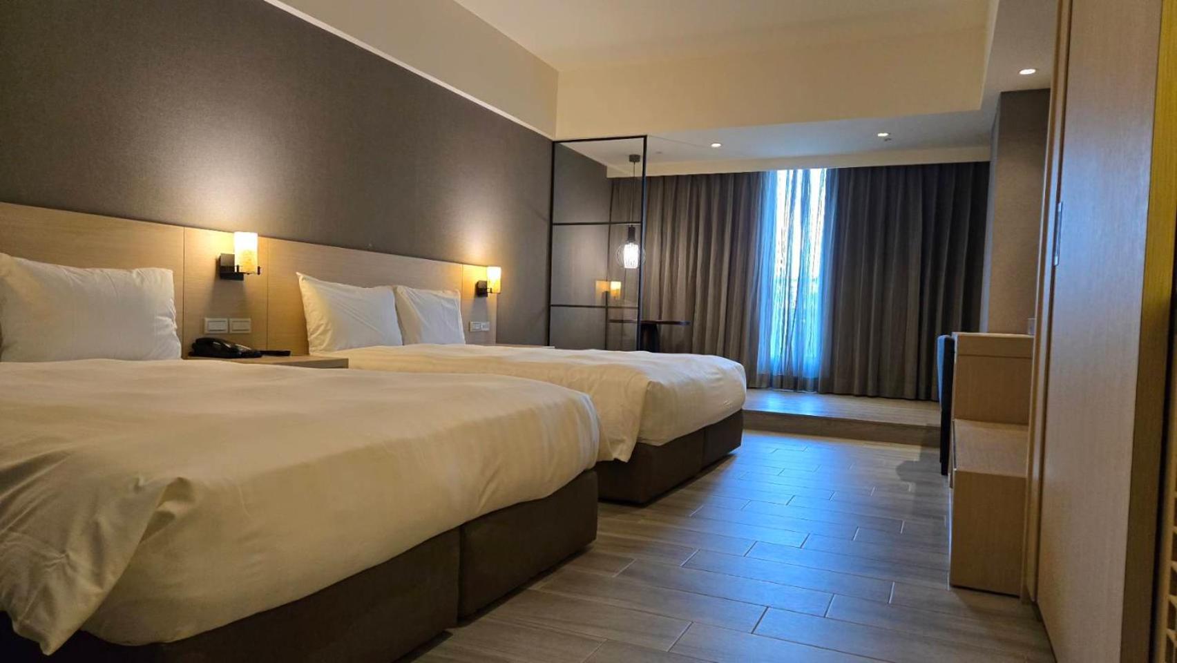 Grand Bay Resort Hotel Heng-ch'un Esterno foto Deluxe room